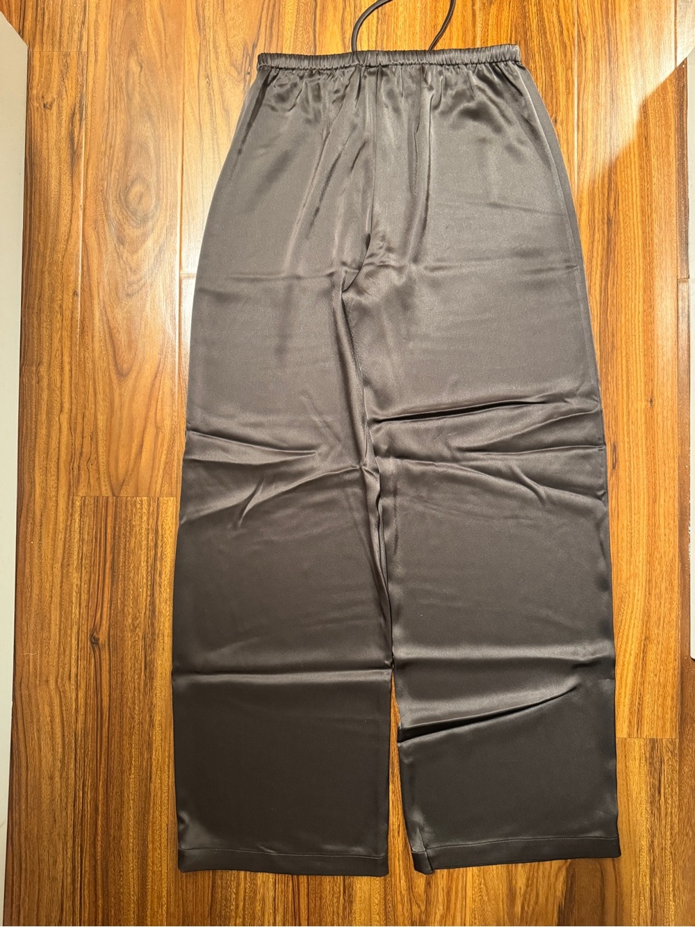Aritzia Babaton Archer Satin Pant - Picture 6 of 8